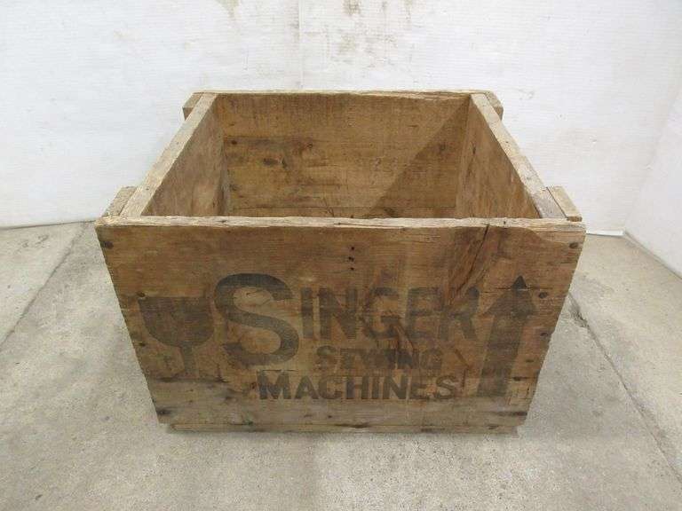 Singer Sewing Machines Wooden Crate Albrecht Auction Service