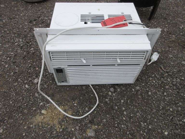 6000 BTU Arctic King Air Conditioner Albrecht Auction Service