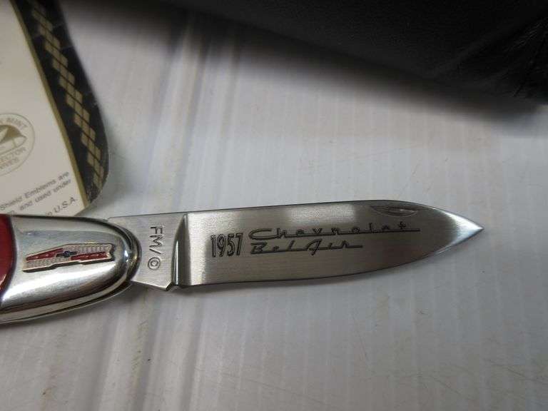 Franklin Mint 1957 Chevy Folding Knife in Case with Certification