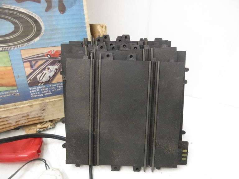 Road Race Track Parts Albrecht Auction Service