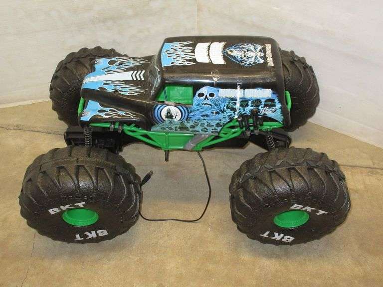 Grave Digger Remote Control Truck Albrecht Auction Service