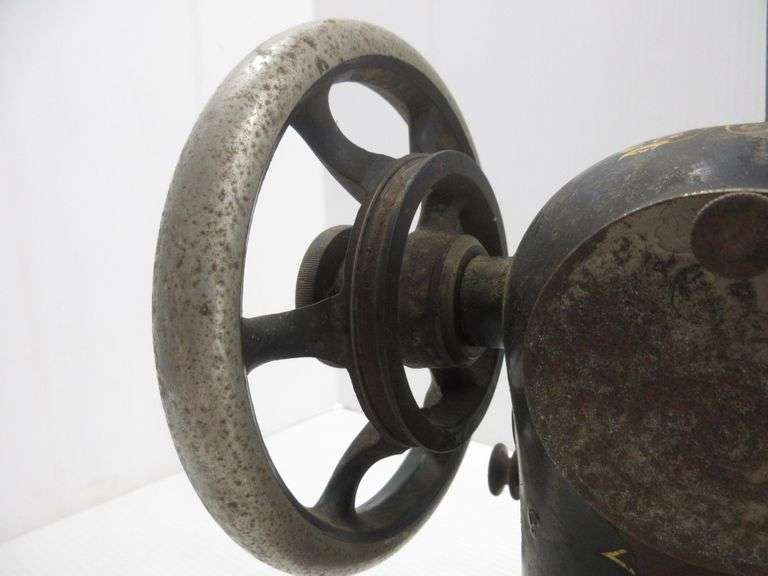 Old Singer Sewing Machine, Treadle Sewing Machine Belt Albrecht