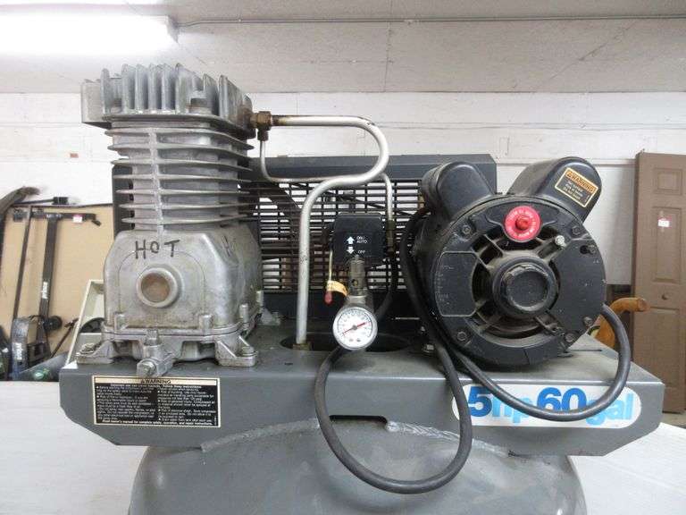 Commercial Heavy Duty Devilbiss Pro 4000 5HP, 60Gallon Air Compressor