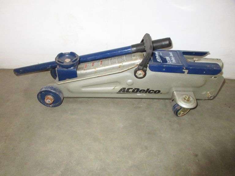 AC Delco 2Ton Hydraulic Shop Automotive Jack Albrecht Auction Service
