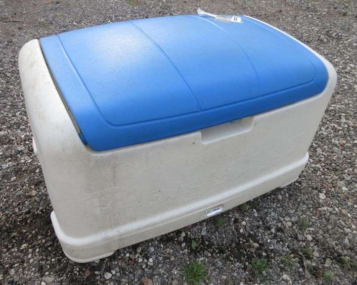 Little Tikes Toy Chest, One of the Large Ones Little Tikes Made