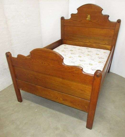 Antique Youth Bed with Mattress and High Safety Sides Albrecht