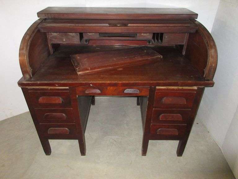 Vintage 1925 Cherry Roll Top Desk Albrecht Auction Service