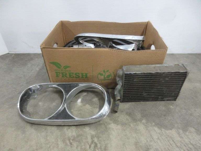 Misc. Parts for Old GTO 1968, Headlights Bezels, Wiring, Small Trim