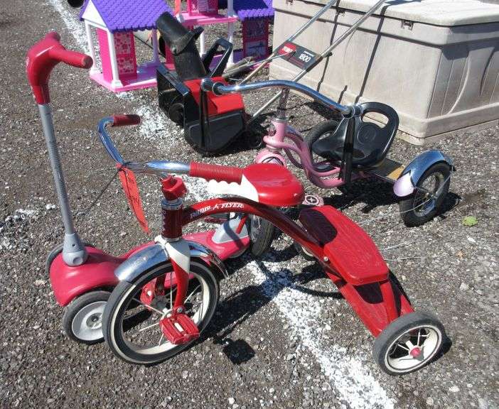 Schwinn Tricycle, Radio Flyer Tricycle and Scooter Albrecht Auction