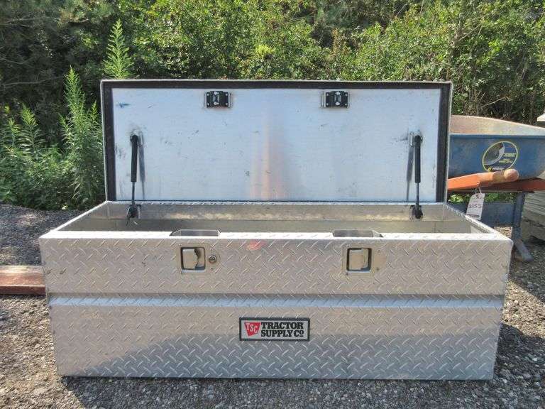 Truck Bed Tool Box, Stainless Steel Diamond Plate, TSC Brand, Keyed