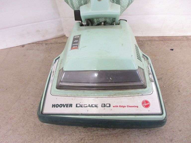 Hoover Decade 80 Vacuum Albrecht Auction Service