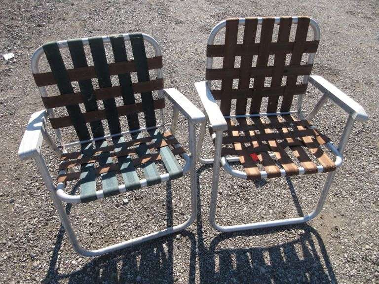 (2) Older Aluminum Lawn Chairs Albrecht Auction Service