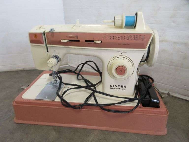 Singer Sewing Machine Merritt 2024 Albrecht Auction Service