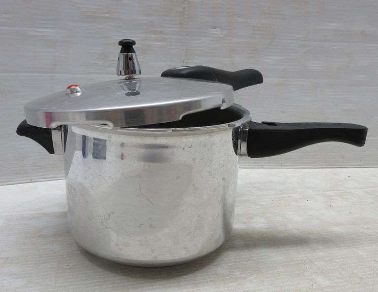 Imusa 5L Pressure Cooker Albrecht Auction Service