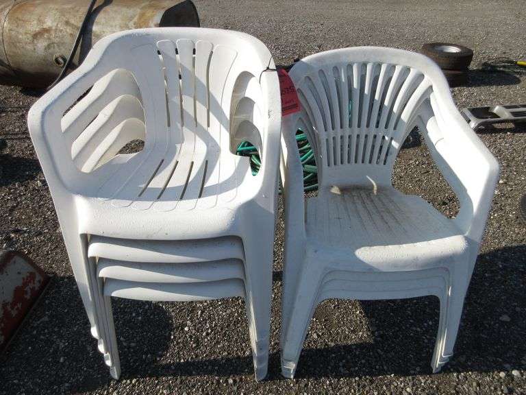 (8) White Plastic Stacking Outdoor Chairs Albrecht Auction Service