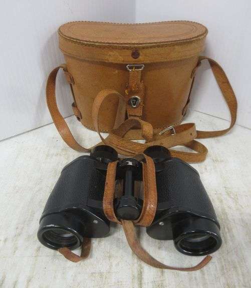 Binoculars in Leather Case Albrecht Auction Service