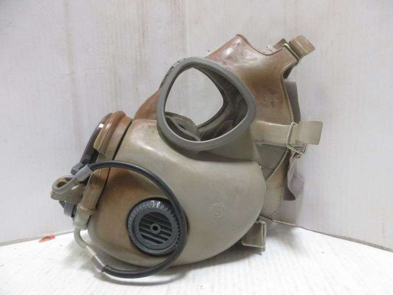 Military Surplus Gas Mask with New Filters Albrecht Auction Service
