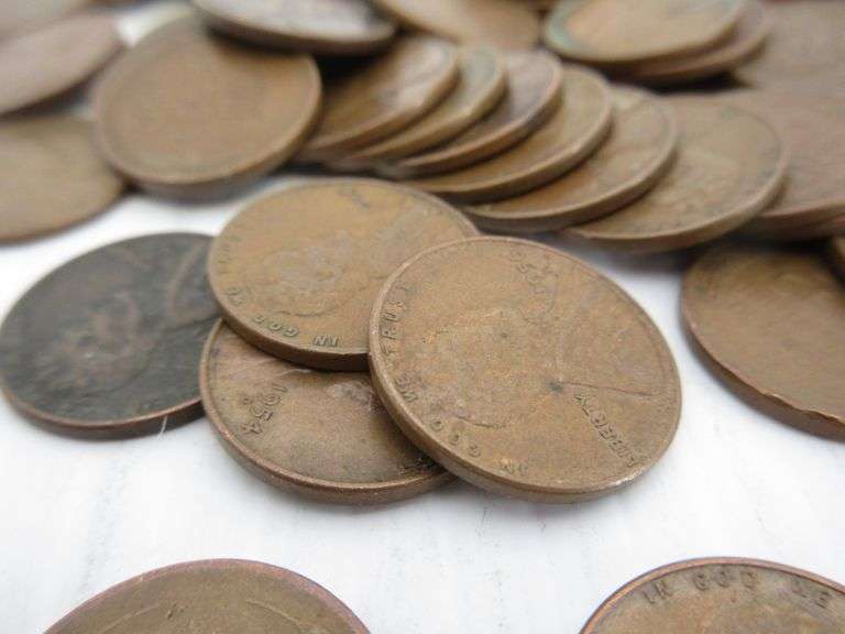 (108) Wheat Pennies, Including Approx. (50) 1950s, (47) 1940s, and (5