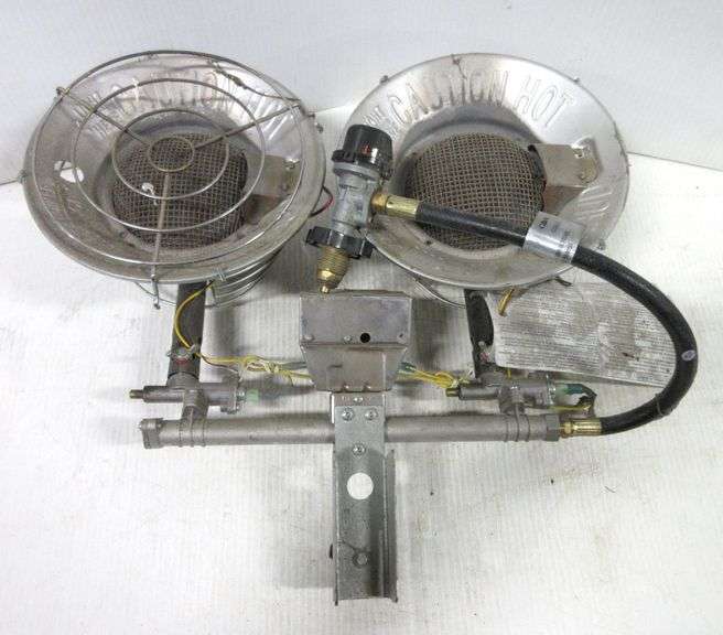 Propane construction heater, 17"W x 17"H, good Albrecht Auction Service