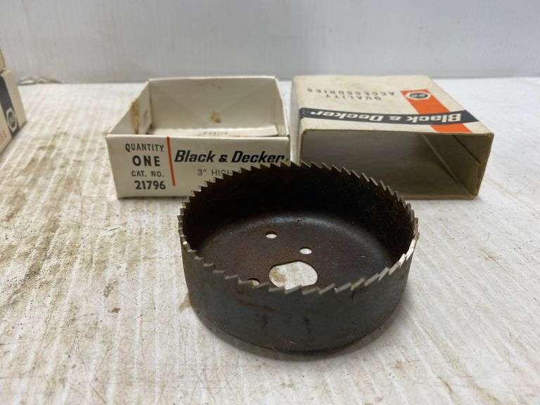 (9) Black & Decker high speed hole saws, sizes from 1 1/8" to 3 1/2