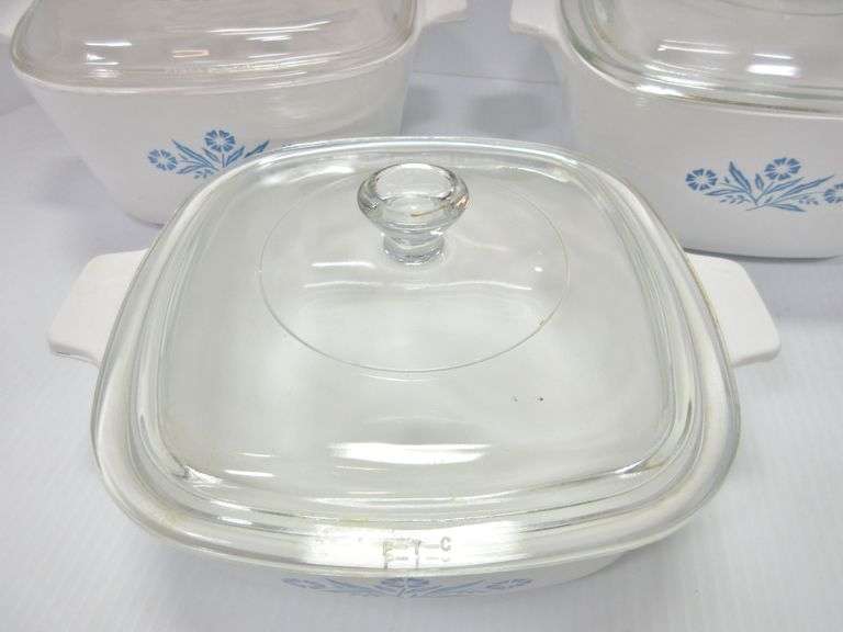 (3) Corningware bowls with lids Two 1 3/4quarts, One 1quart, made