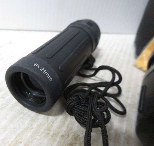 Pair of Jason Graphite 234R 7x25 binoculars with case, 376' at 1000