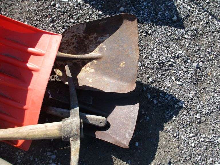 (7) Lawn tools, includes Pick axe, 2 Flat shovels, Post hole digger
