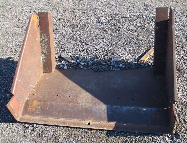 Front loader bucket extension for small farm tractors with forked