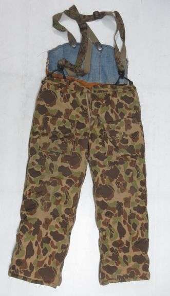 Cabela's camo insulated hunting bibs, sixe: XXL, inside back has been 