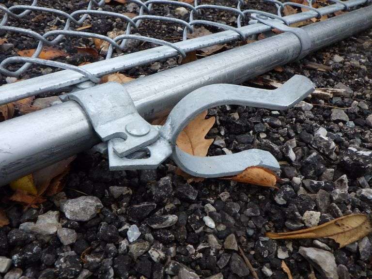 Chain link fence with heavy gauge poles, fence 7'8"W x 6'H, gate 5'W