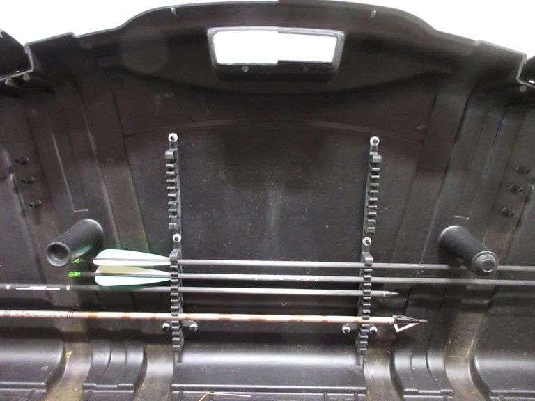 Reflex Bighorn Hunter Compound Bow, weight 50 to 70, length 29" to 50