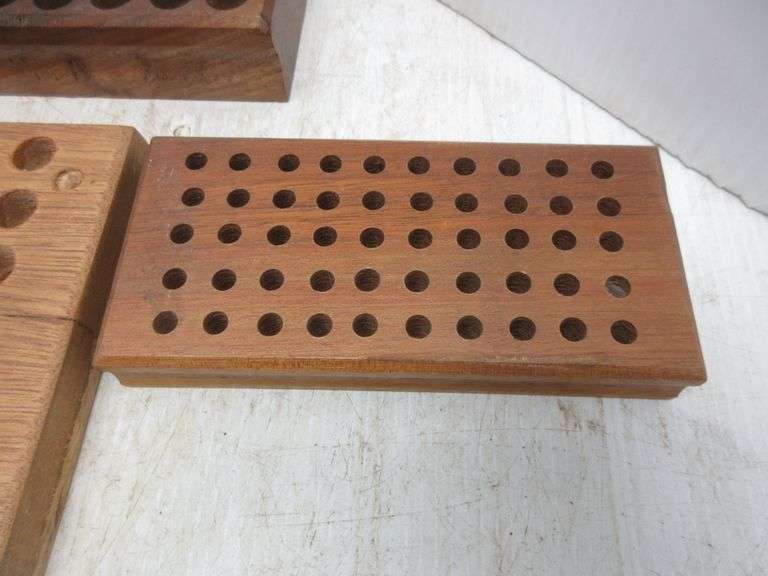 Various wooden ammo reloading trays, good condition Albrecht Auction