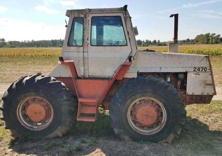 1976 J.I. Case 2470 Traction King Tractor, 4WD, Serial No. 8794589, 23.