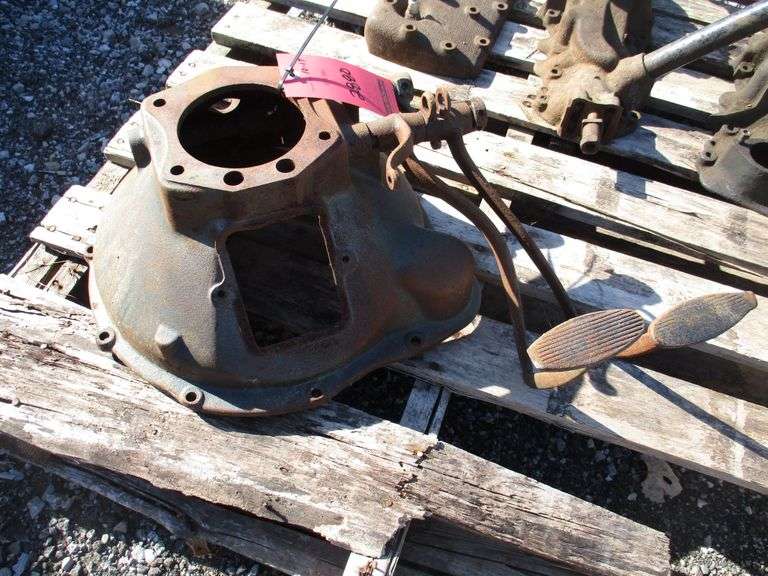 Ford model A bellhousing with pedals, good Albrecht Auction Service