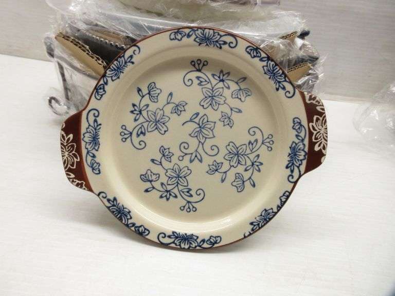 TempTations blue floral lace 13piece round baker set with lids and