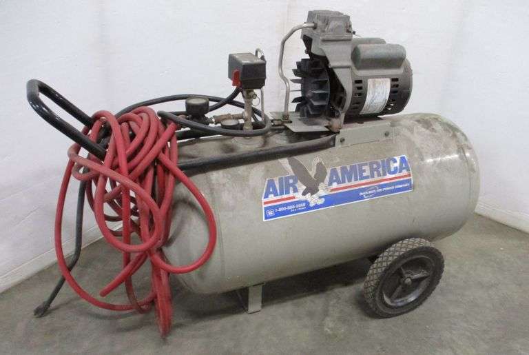 Air American air compressor, 30gallon, 5 HP, works great Albrecht