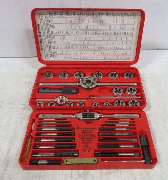40Piece, Tap and dieset, and DM1117A Metric, two traps, very good Albrecht Auction Service