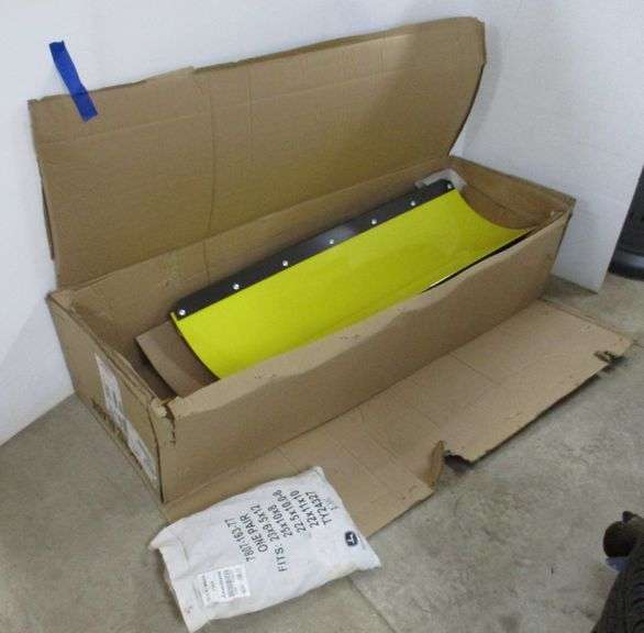 John Deere snow plow blade with chains, will fit X300/X500, new