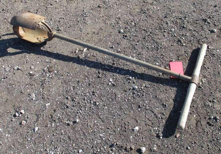 Old post hole digger, 45", used Albrecht Auction Service
