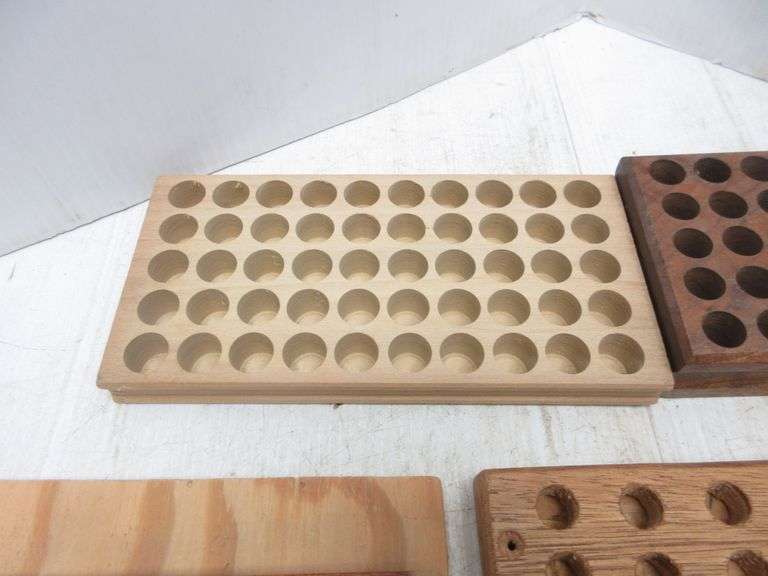 Various wooden ammo reloading trays, good condition Albrecht Auction