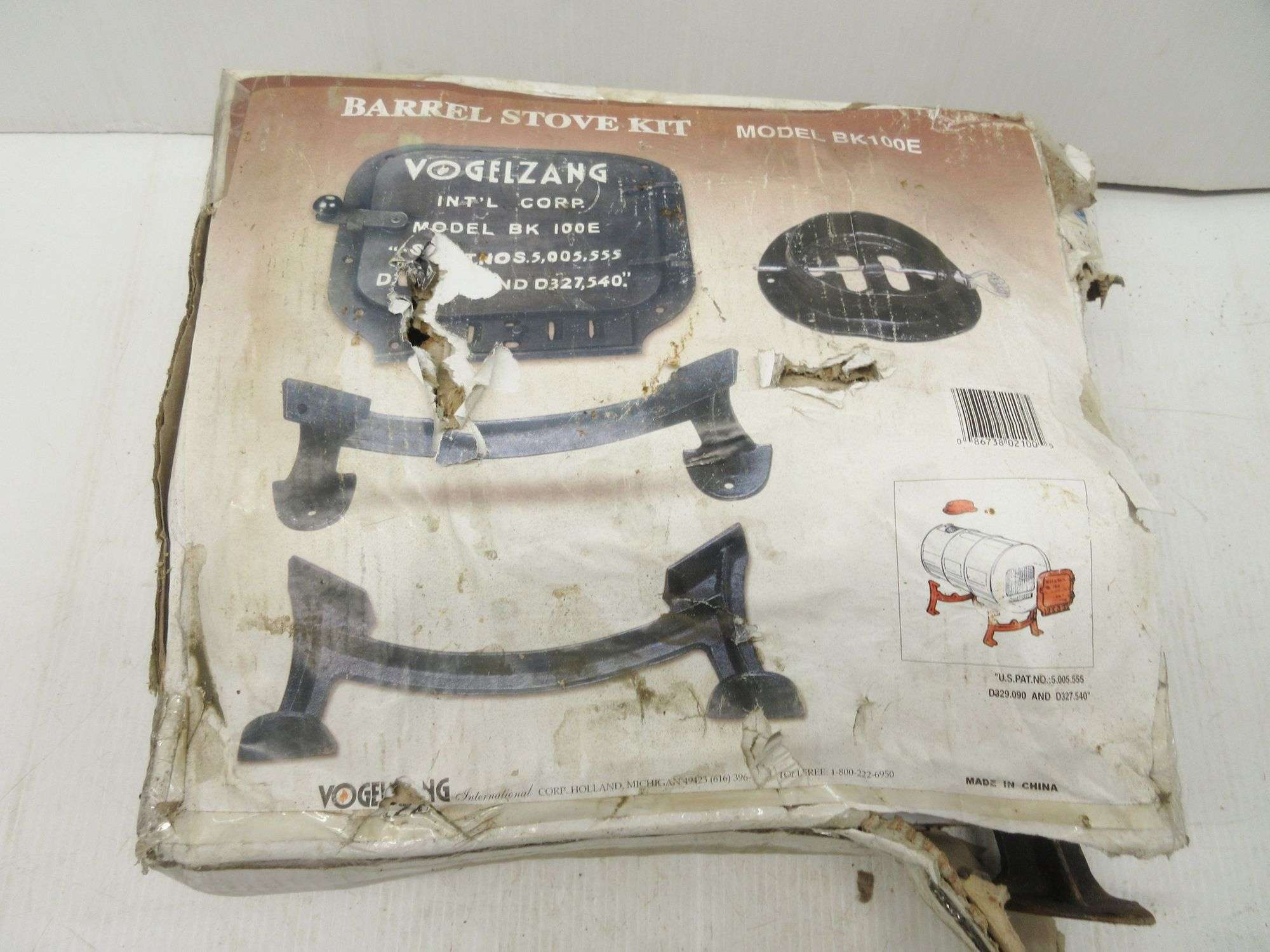 Barrel stove kit, looks complete - Albrecht Auction Service
