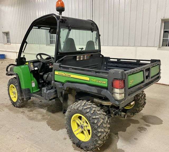 2014 John Deere 825i Gator Power Steer, (1165 Hours), New Seats, Power