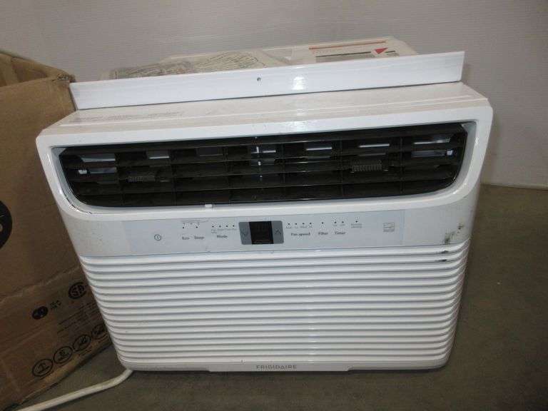 Frigidaire 10,000 BT4 Air Conditioner with accessories, model