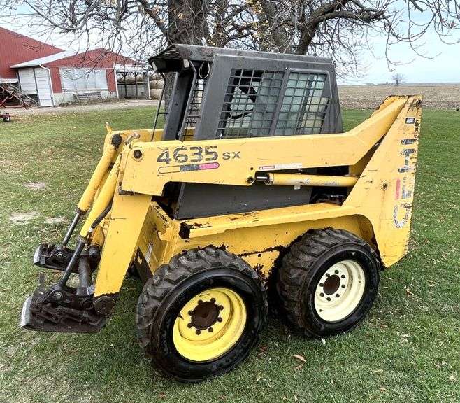 Gehl 4635 SX Skid Steer, (5760 Hours), New Tires, New Seat, TBar