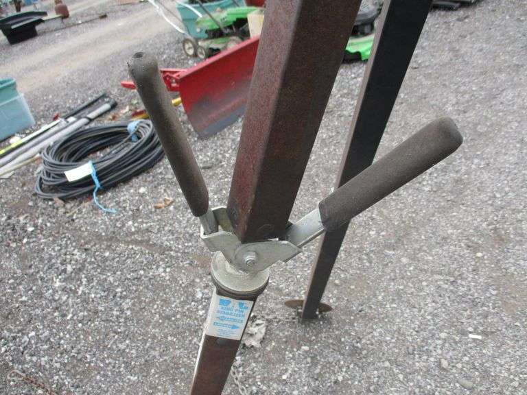 King pin stabilizer stand, bal model 25035, used long term storage Albrecht Auction Service