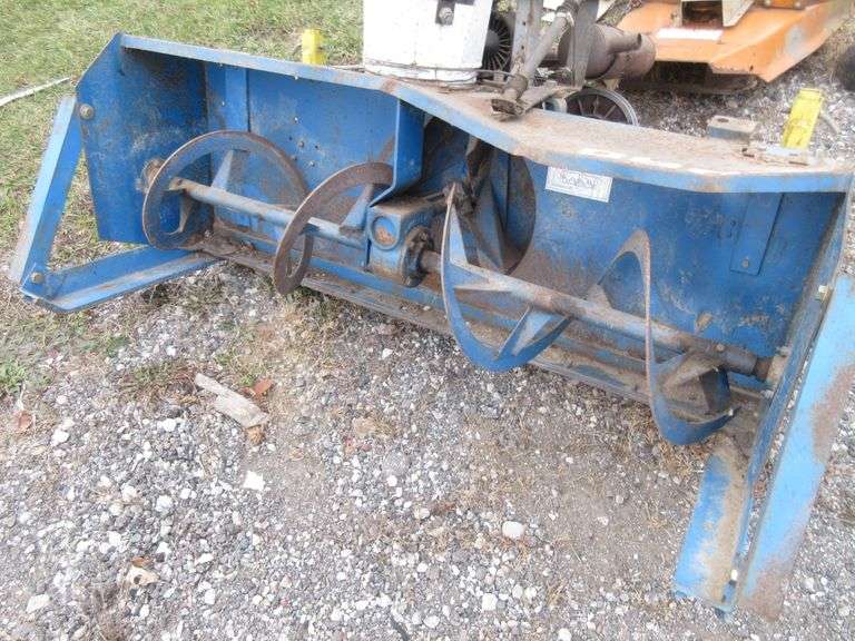 Ford 715A snow blower with mounted Arctic Cat engine, 5'W, has wear