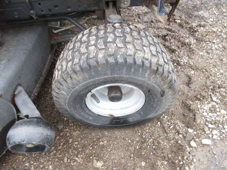 Husqvarna YTH21K46 46" riding mower, Kohler SV610, engine runs well