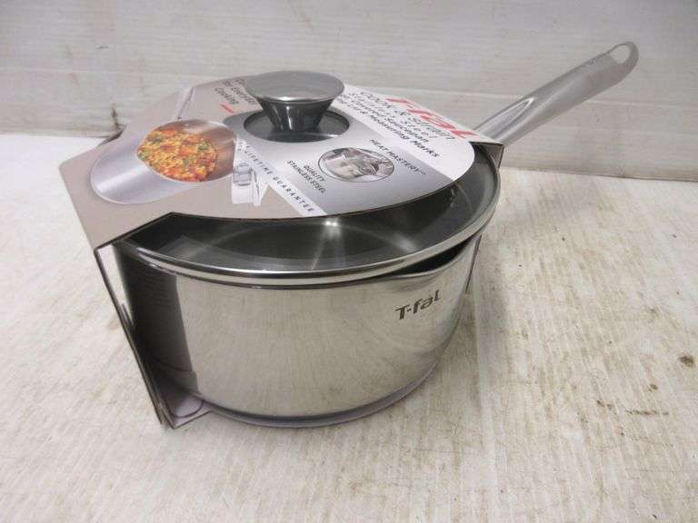TFal cook and strain stainless steel, 3quart covered saucepan, new