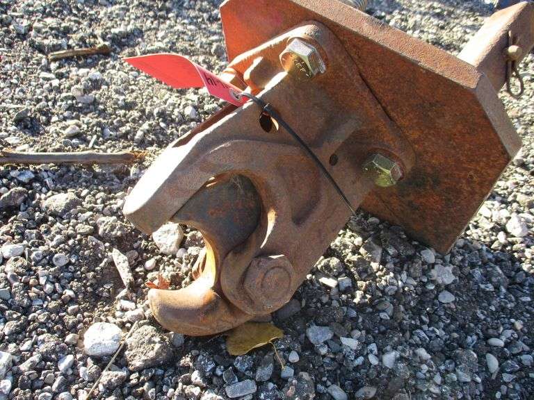 Pintle hitch for square tube, rusty Albrecht Auction Service