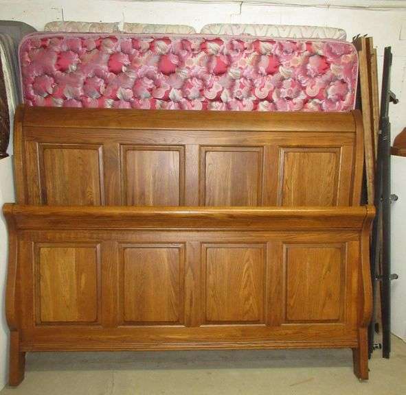 Ducks Unlimited by Kincaid headboard, footboard, and king size mattress